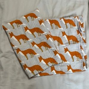 Milk bath burp cloths